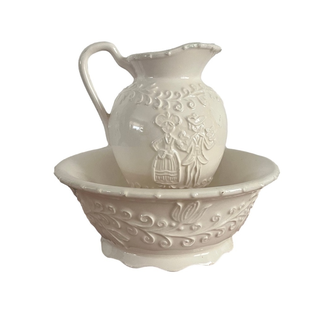 Marley Americana Vintage Style White Pitcher & Bowl | Rustic Farmhouse Decor